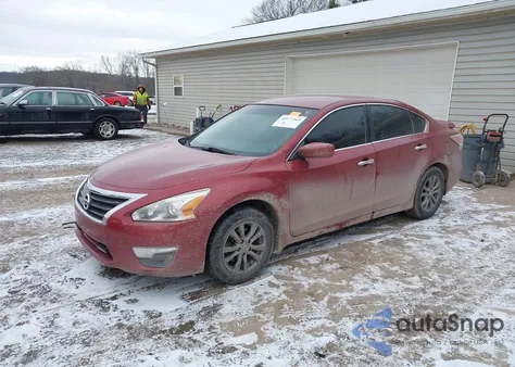 2015 Nissan Altima 2.5 S из США, поврежденный, VIN 1N4AL3APXFN861289
